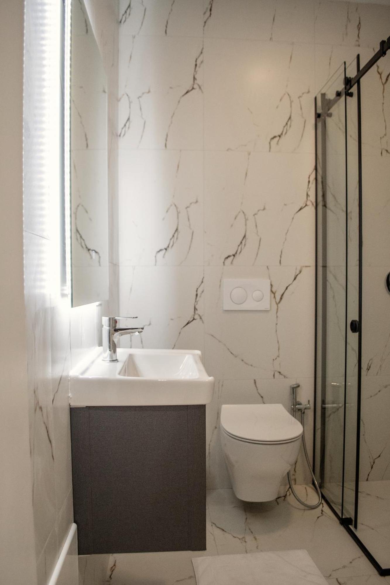 Goat Apartments Tirana Bagian luar foto